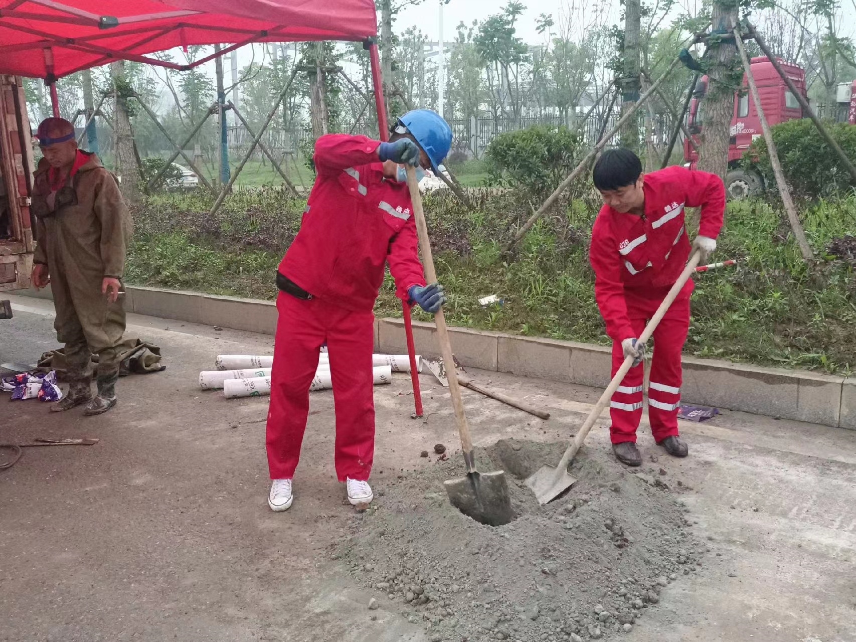 伍家岗管道疏通哪家好】及时进行市政管道清淤