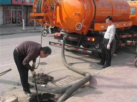 伍家岗清掏化粪池，健康生活从这里开始